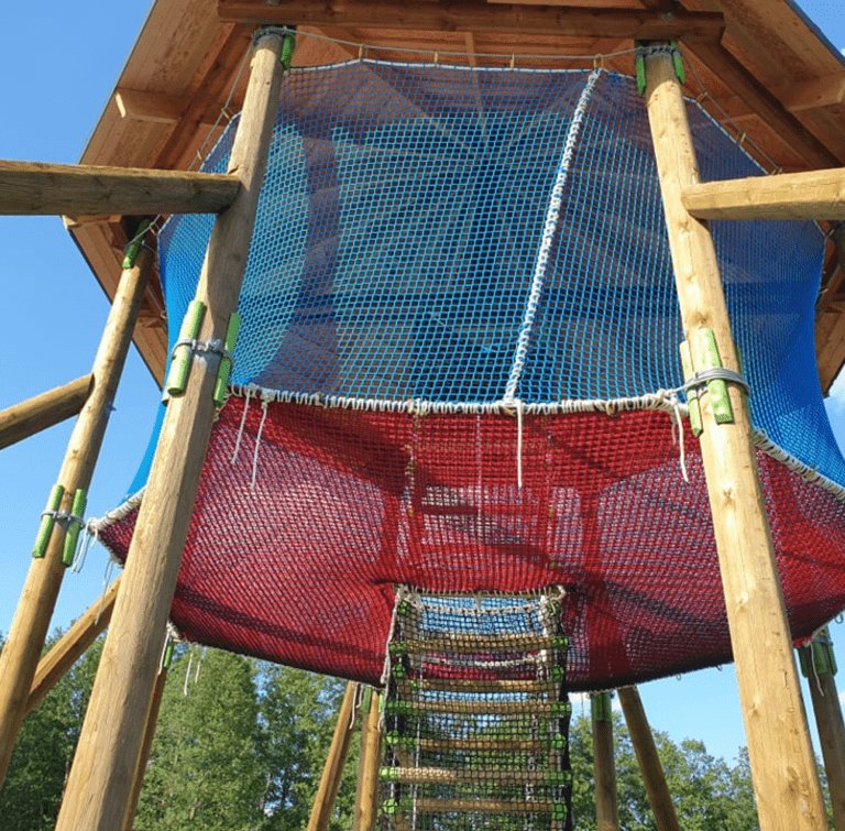 Safety net to reduce injuries caused by falls– kukkumiskaitse.ee